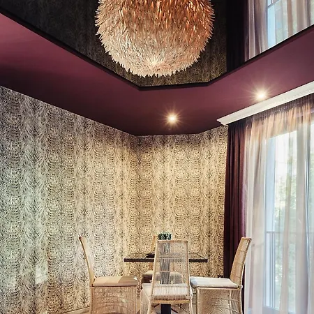 Opu Boutique Szálloda